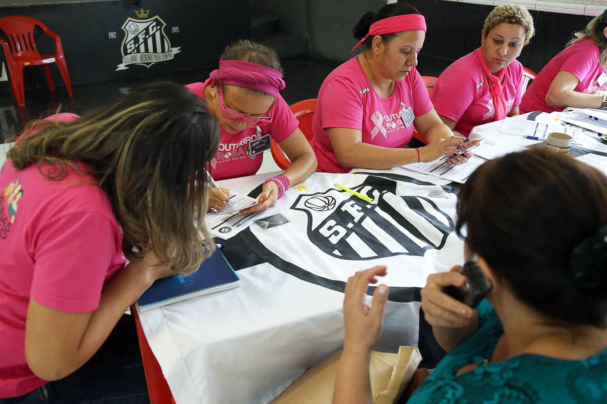 Santos Sereias da Vila Outubro Rosa