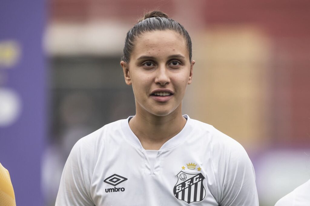 Emily Sereias da Vila