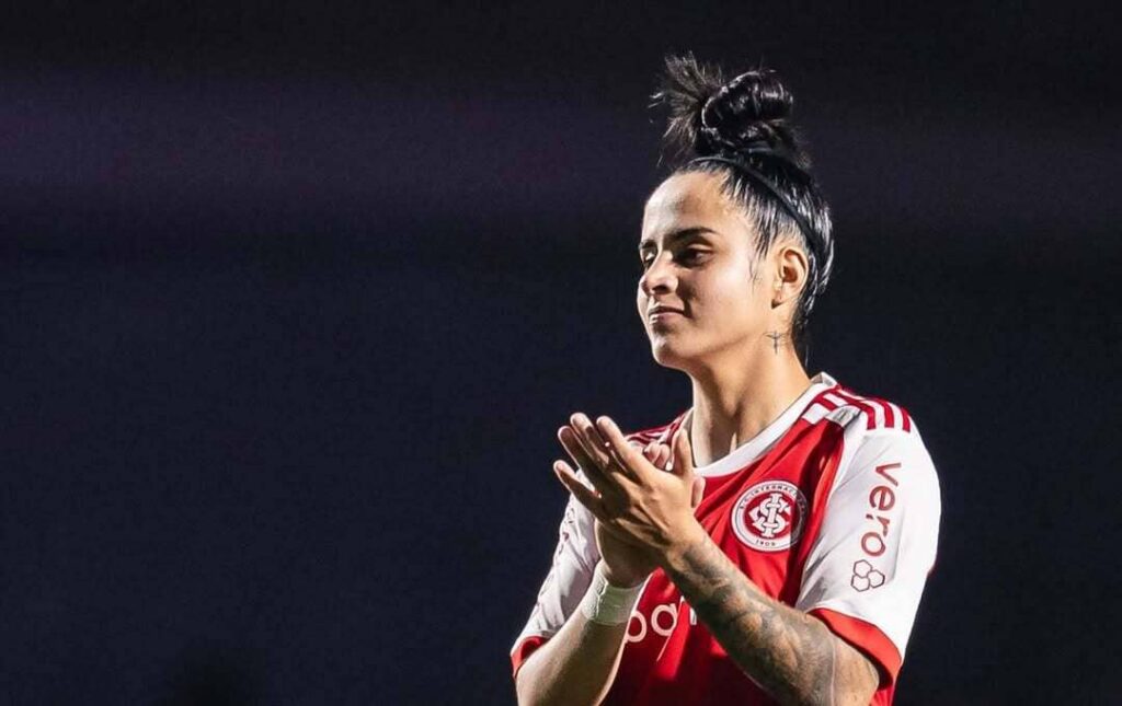 Analuyza Santos Sereias da Vila