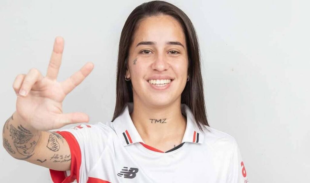 Karla Alves Sereias da Vila
