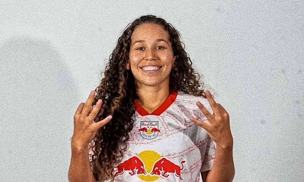 Laura Valverde Sereias da Vila