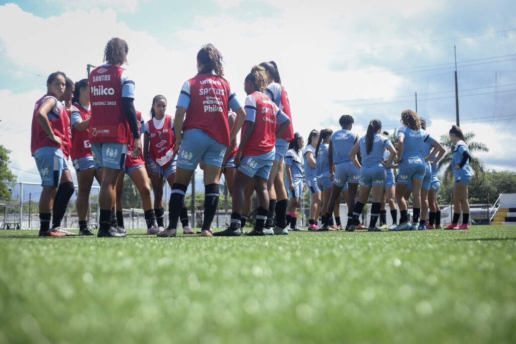 Sereinhas da Vila estão no grupo 1 (Foto: Reinaldo Campos/ Santos FC)