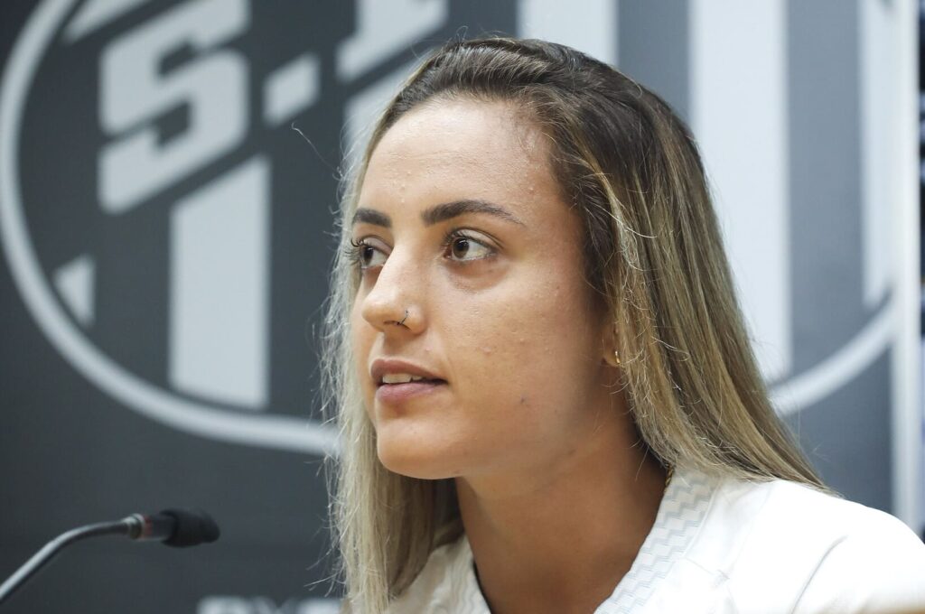 Ingryd Avancini chegou do Red Bull Bragantino (Foto: Reinaldo Campos/ Santos FC)