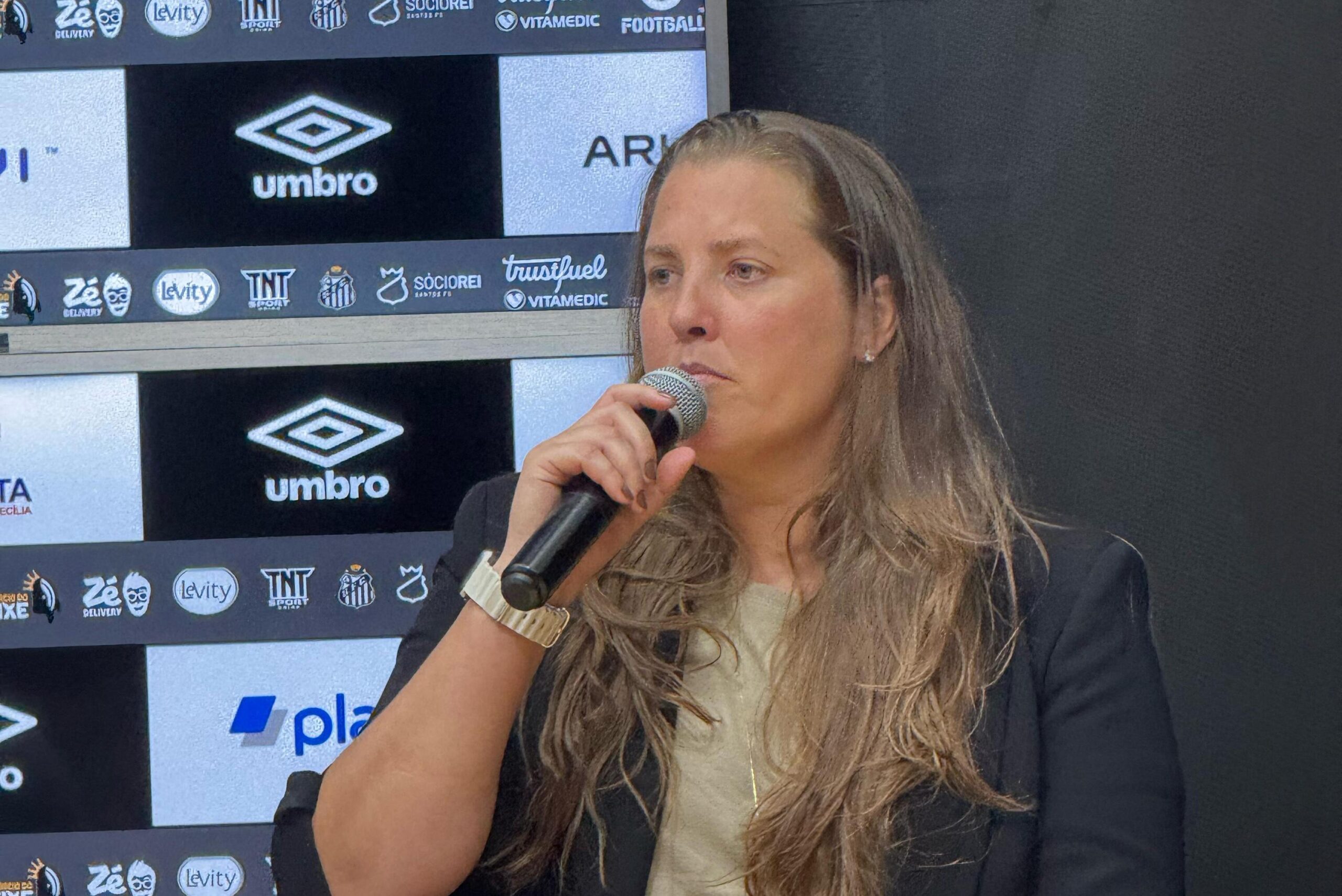 Picarte falou sobre a estreia do Santos na A2 (Foto: Gabriella Souza/ Portal Sereias)