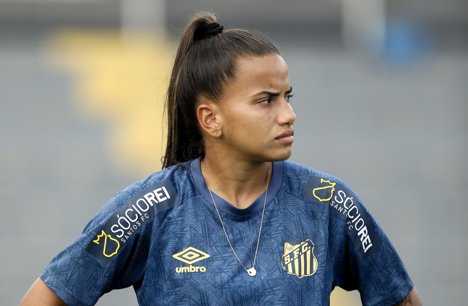 Ana Barboza deve perder o restante da temporada (Foto: Reinaldo Campos/ Santos FC)