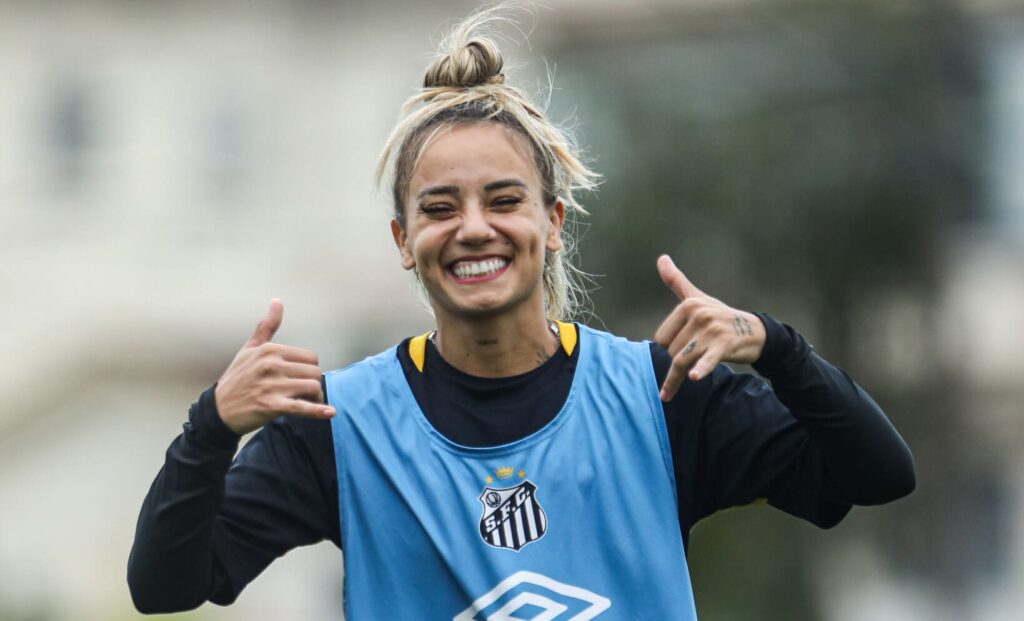 Thaisinha está de volta ao time do Santos (Foto: Reinaldo Campos/ Santos FC)