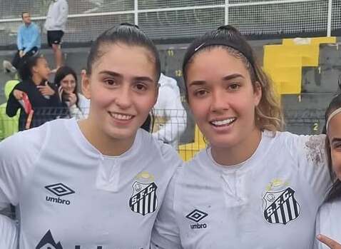 Treinador falou sobre Leveque e Isa Viana (Foto: Divulgação)