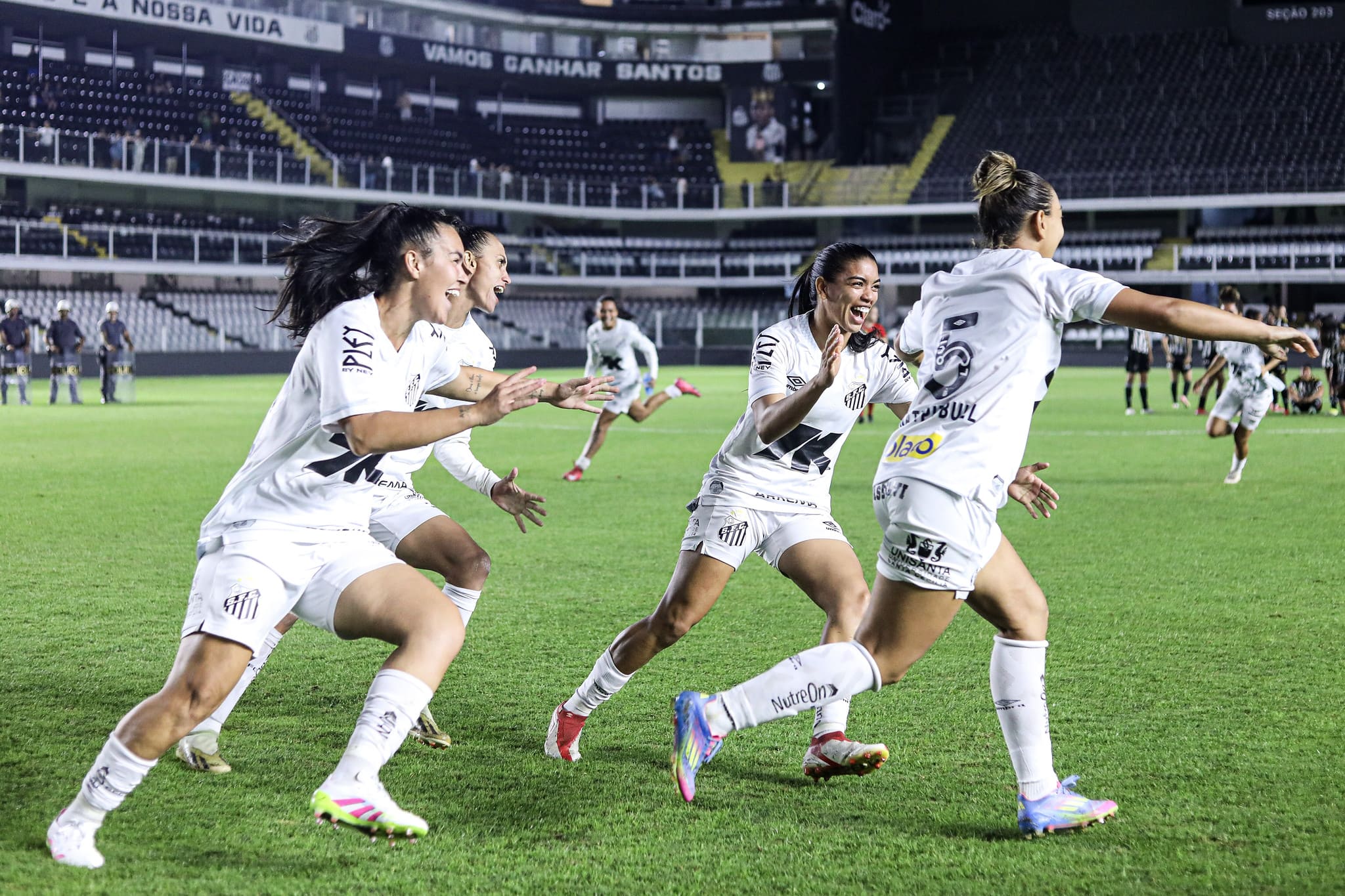 Santos está na final da A2 (Foto: Reinaldo Campos/ Santos FC)
