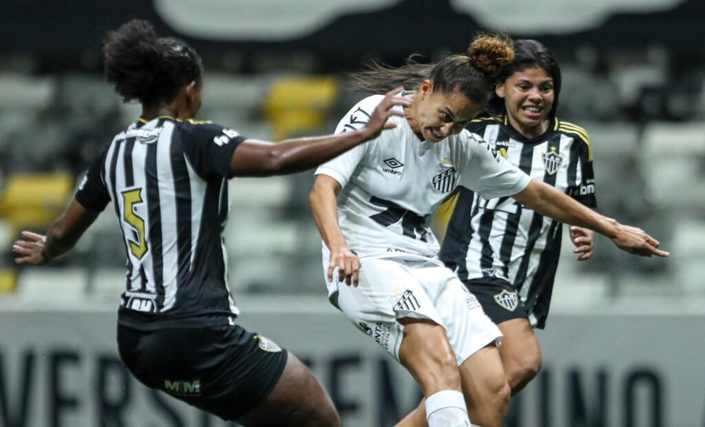 Derrota fora de casa deixa Santos em situação delicada no Brasileiro A2 (Foto: Reinaldo Campos/ Santos FC)