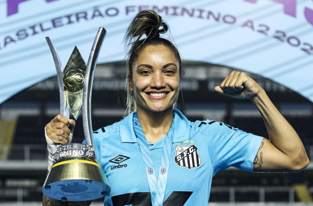 Laryh deve permanecer no Santos (Foto: Reinaldo Campos/ Santos FC)