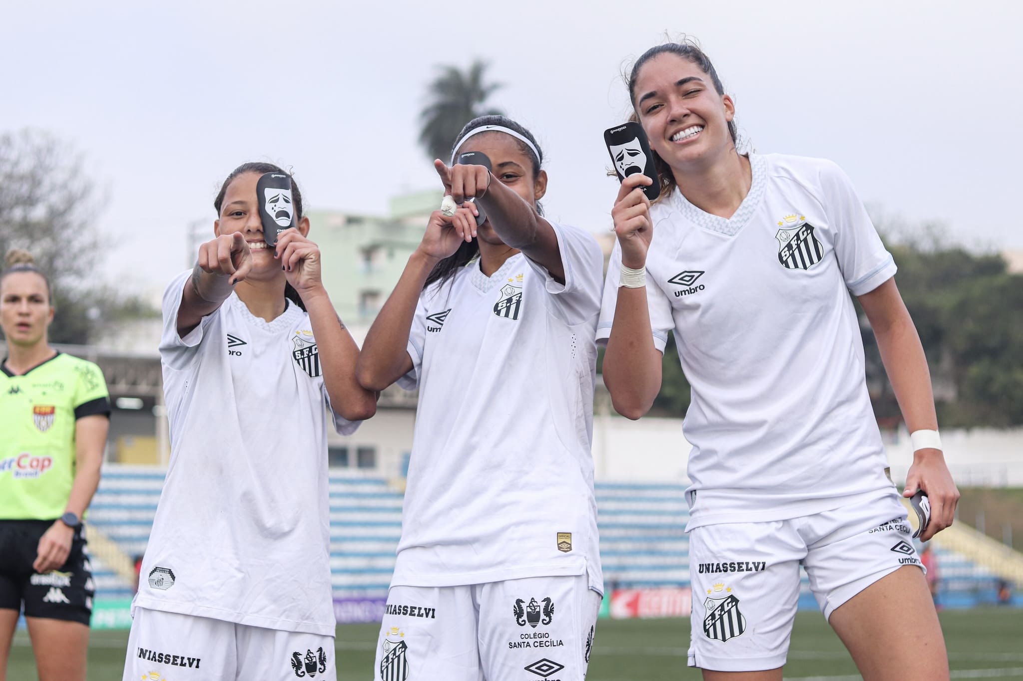 Sereinhas venceram por 2 a 1 (Foto: Reinaldo Campos/ Santos FC)