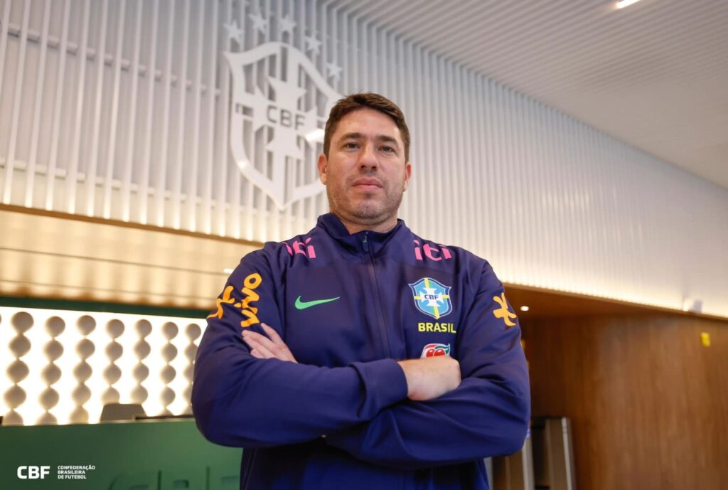 Guilherme Giudice é o novo auxiliar técnico da Seleção Feminina Sub-20 (Foto: Rafael Ribeiro/CBF)