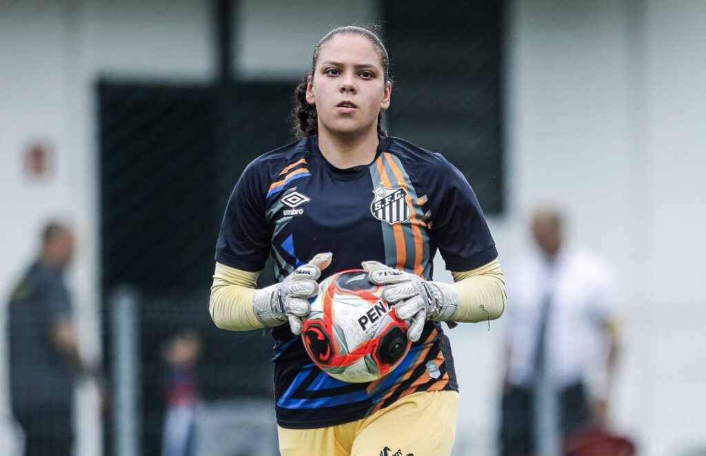Vitória deixou o Santos (Foto: Reinaldo Campos/ Santos FC)