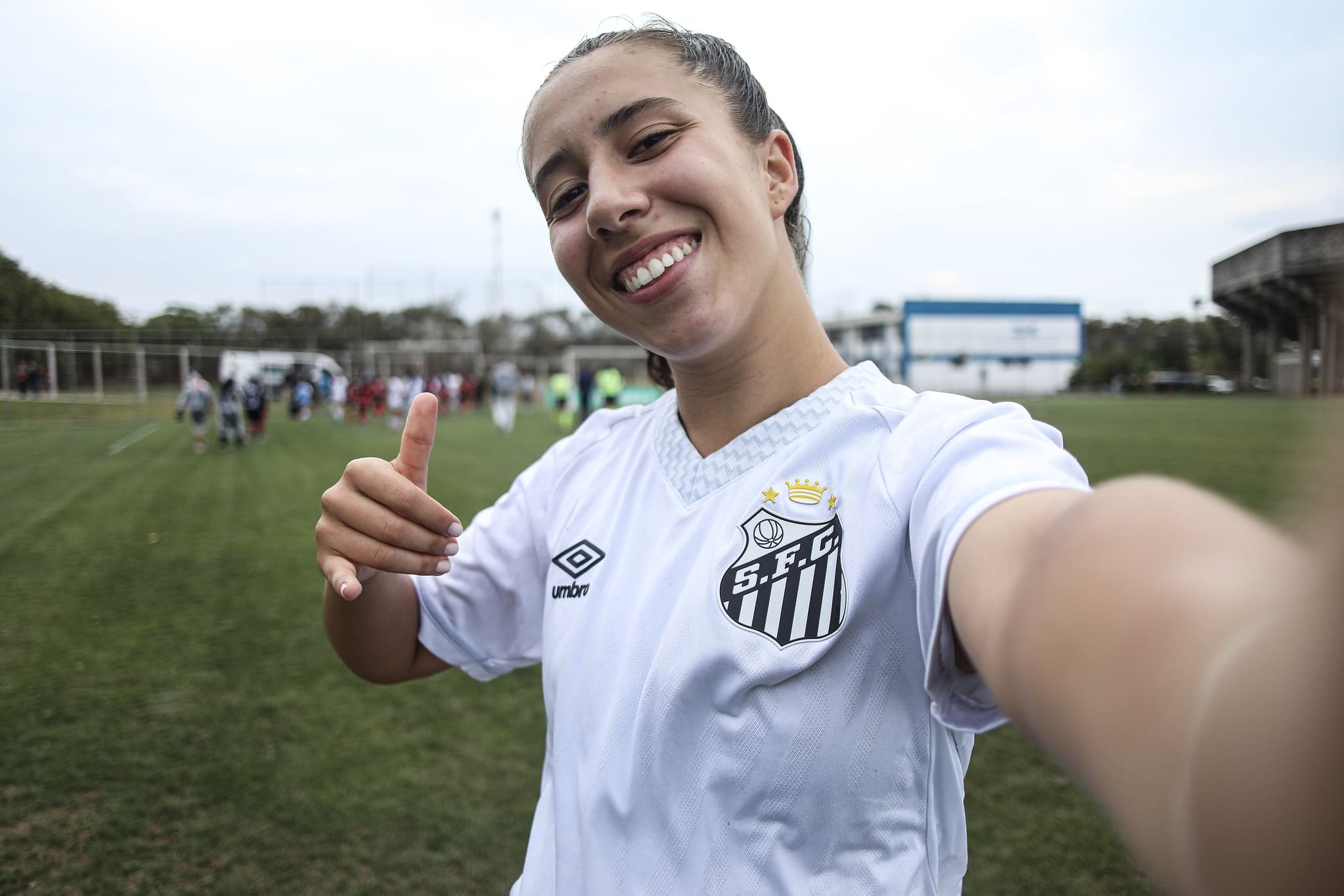 Tamine marcou dois gols de falta no confronto (Foto: Reinaldo Campos/ Santos FC)