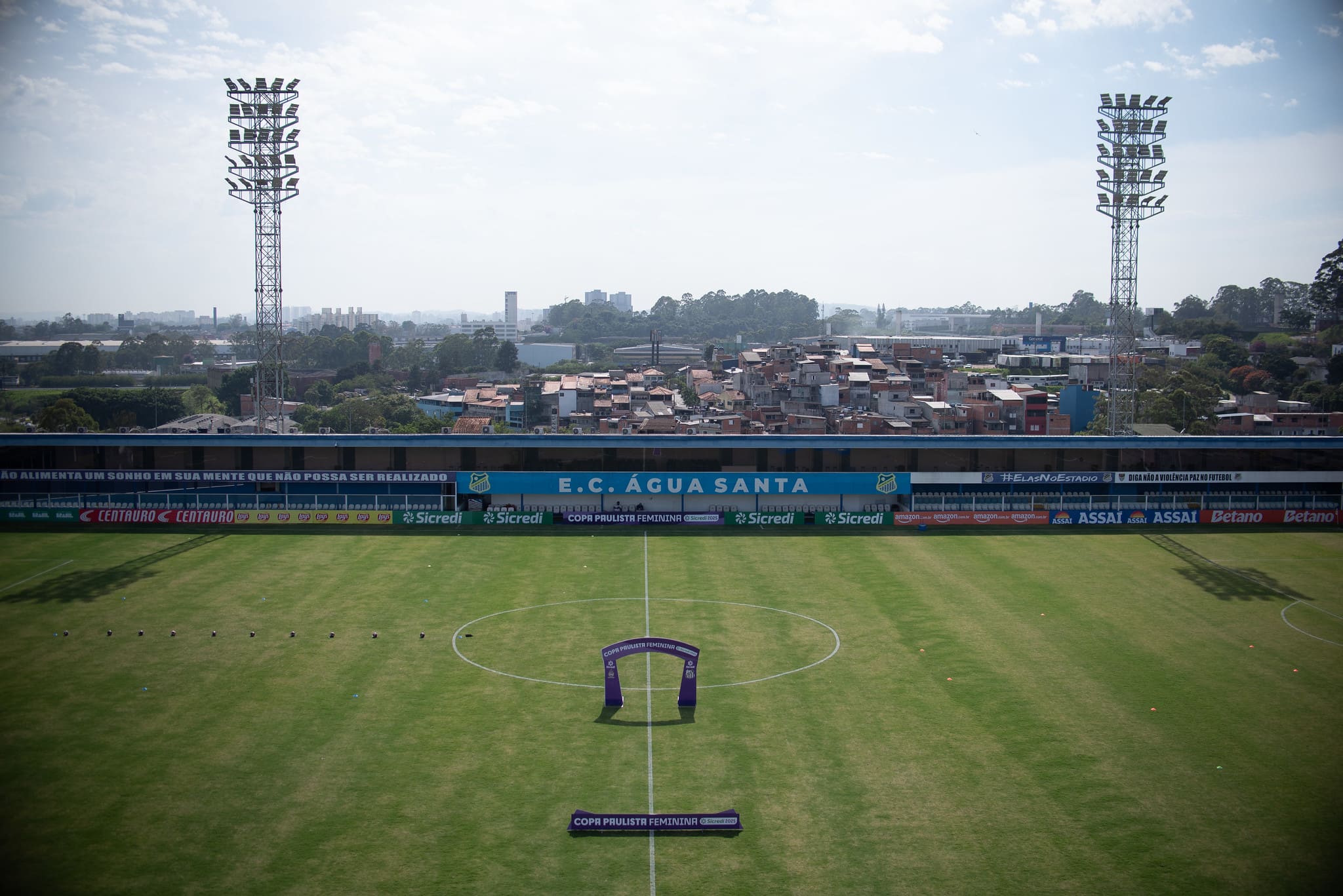Santos encara o Taubaté em Diadema (Foto: Ronaldo Barreto/Ag.Paulistão)