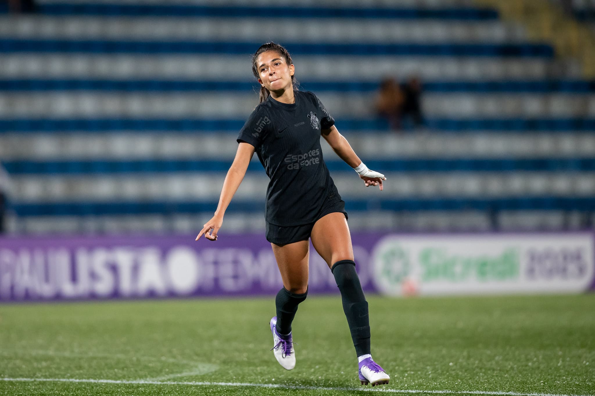 Eudimilla acertou contrato com o Santos (Foto: Bob Paulino/Ag.Paulistão)