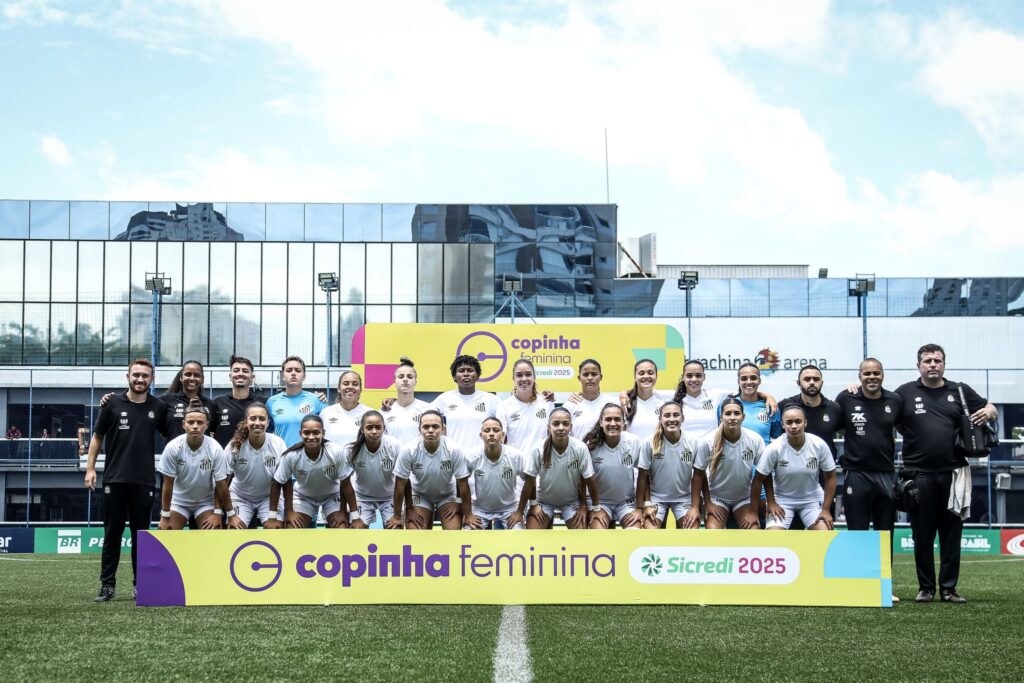 Santos encara o Grêmio pela Copinha Feminina (Foto: Reinaldo Campos/Santos FC)