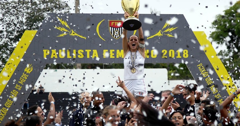 Santos venceu o Paulista quatro vezes (Foto: Pedro Ernesto Guerra Azevedo/Santos FC)