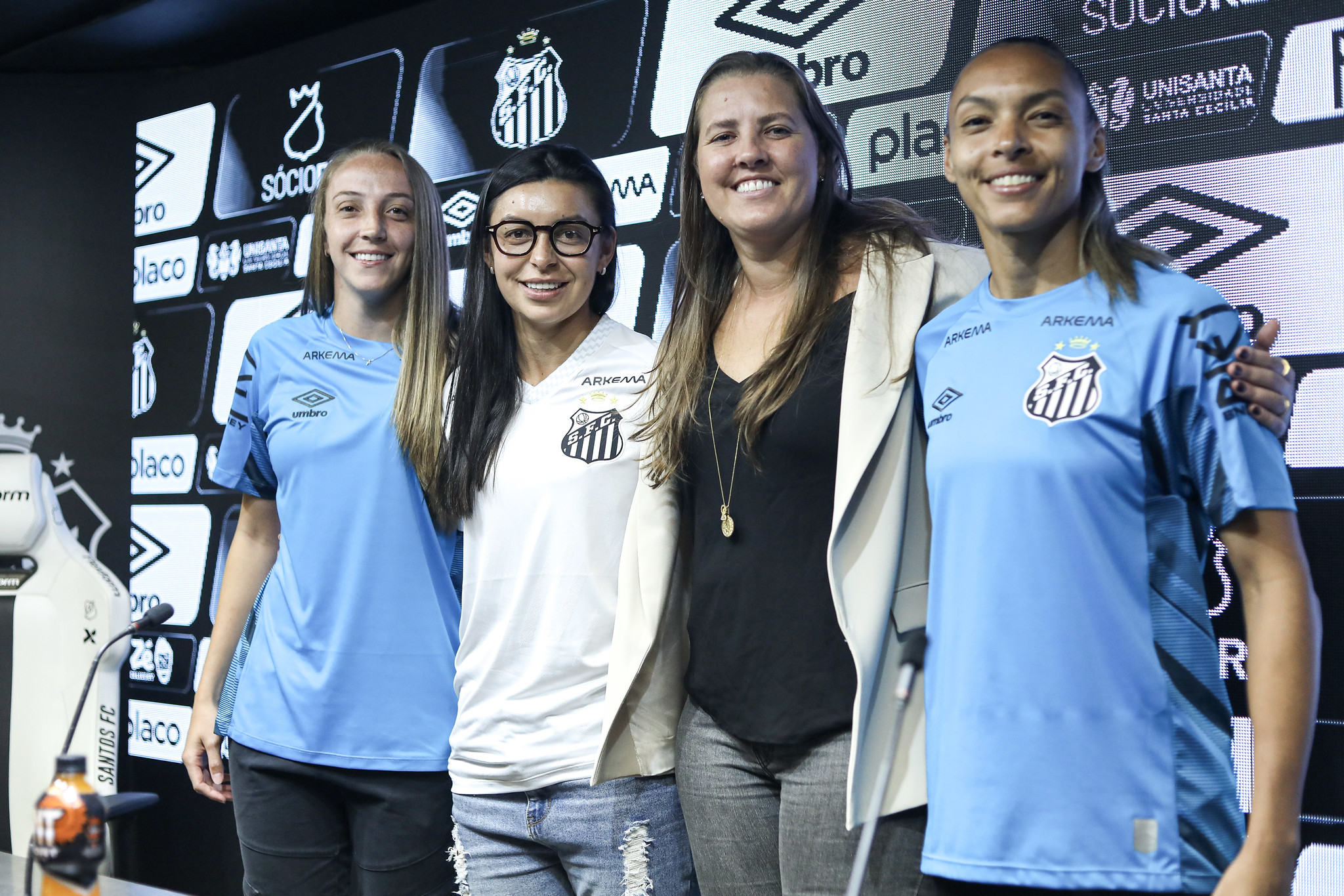 Picarte garante aporte financeiro para as Sereias (Foto: Reinaldo Campos/ Santos F.C.)