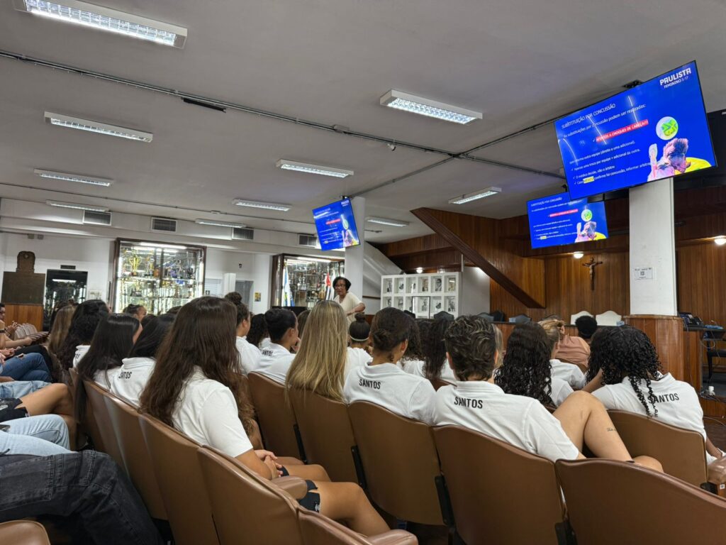 O encontro foi conduzido por Simone Xavier de Paula e Silva e Patrícia Carla de Oliveira (Foto: Divulgação)