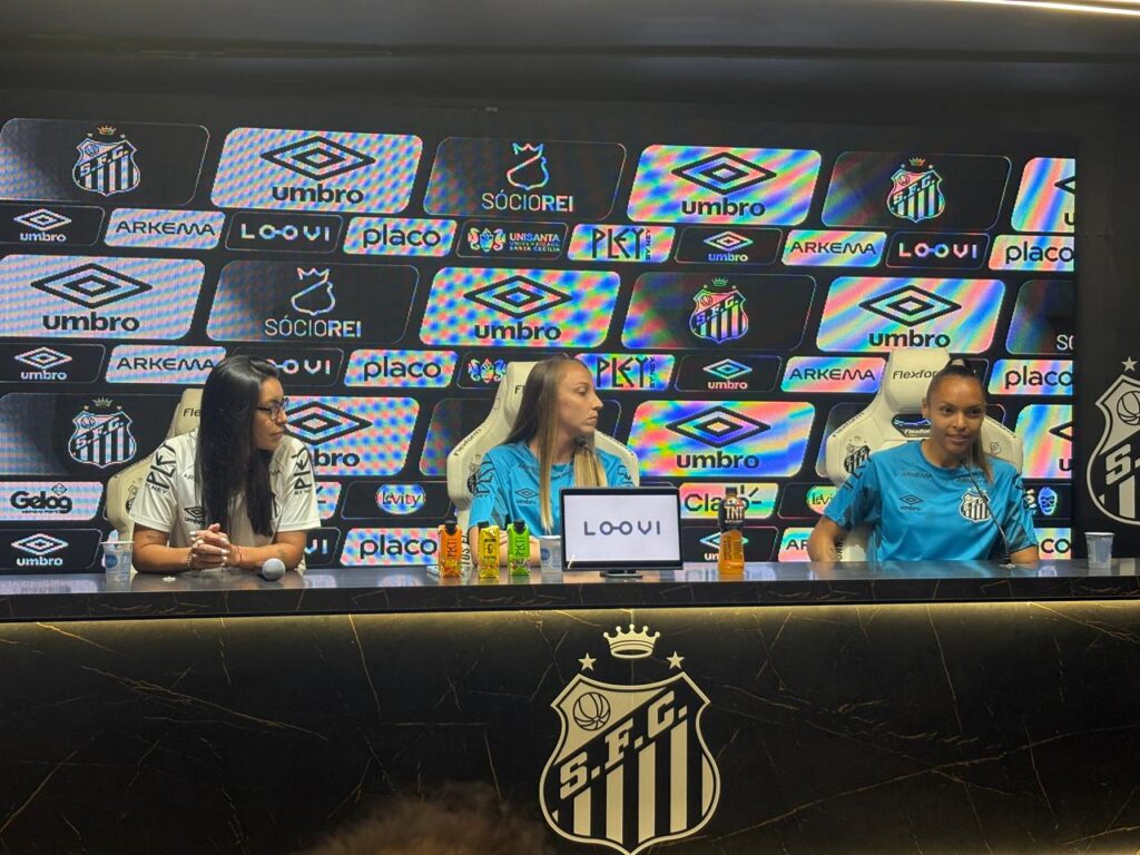 Santos apresentou os primeiros reforços para temporada (Foto: Reprodução)