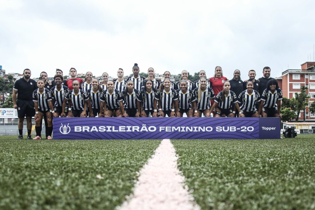 Santos reformulou o elenco da base (Foto: Reinaldo Campos/Santos FC)
