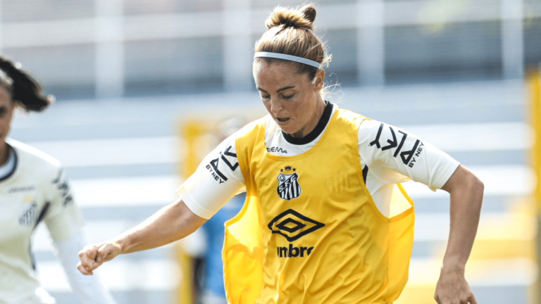 Larroquette projeta duelo contra o Mixto-MT (Foto: Reinaldo Campos/Santos F.C.)