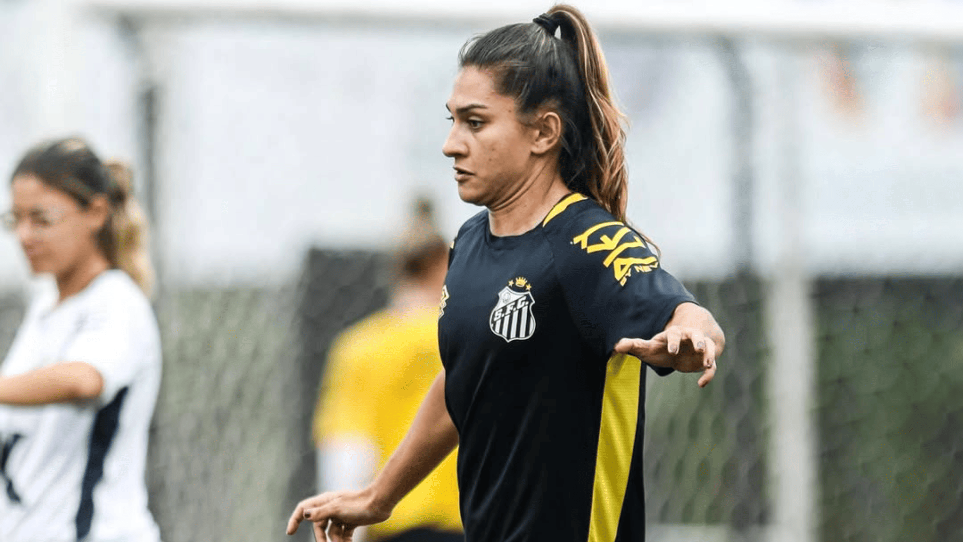 Letícia Santos está relacionada para o duelo contra o Mixto. (Foto: Reinaldo Campos/Santos F.C.)