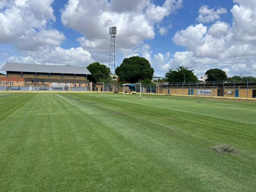 Estádio Lindolfo Monteiro (Foto: Divulgação/Semel)