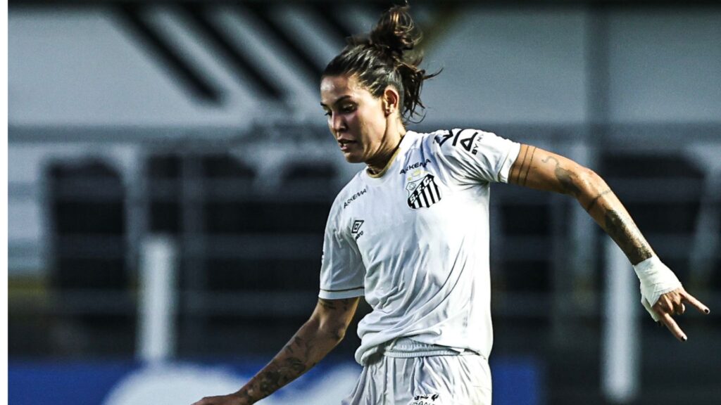 Isa Cardoso é desfalque Santos contra o Fluminense na próxima rodada. (Foto: Reinaldo Campos/ Santos FC)