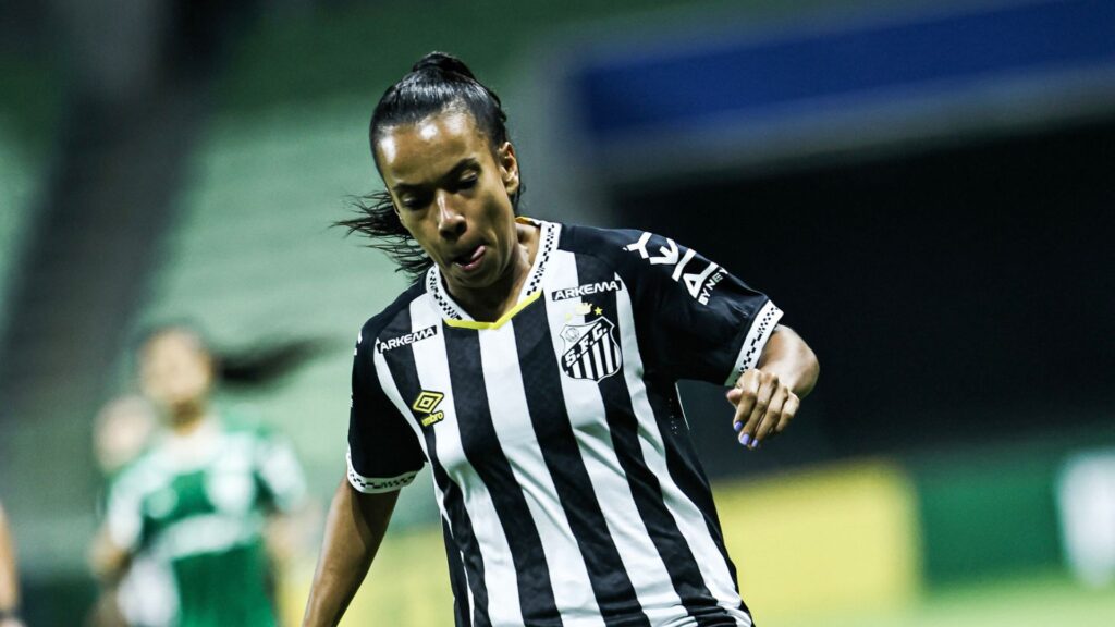 Após derrota, Vivian destaca confiança no novo técnico. (Foto: Reinaldo Campos/Santos F.C.)