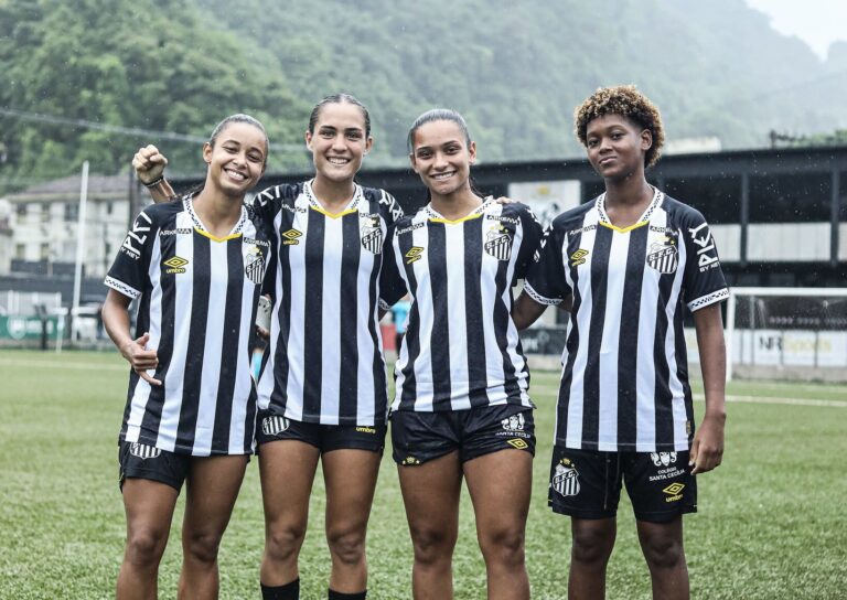 Santos vai disputar o Paulistão Feminino Sub-20 (Foto: Reinaldo Campos/Santos FC)