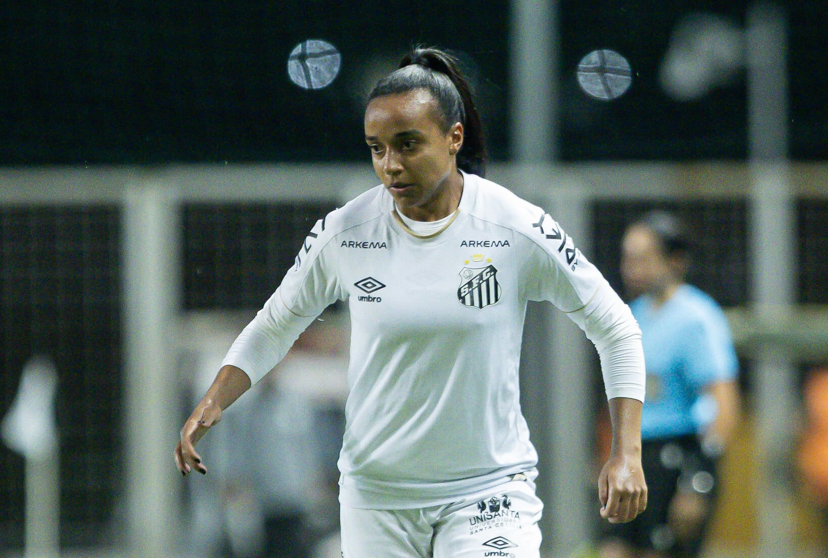 Carol Lara estreou com a camisa do Santos (Foto: Reinaldo Campos/Santos F.C.)