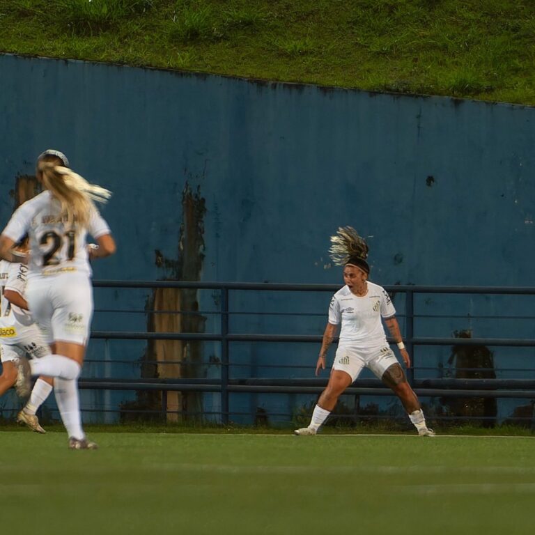 Santos conquista a primeira vitória no Paulistão Feminino (Foto: Anderson Romão/Ag. Paulistão)