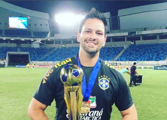Ex-médico da Seleção Brasileira Feminina retorna ao Santos (Foto: Reprodução/Instagram)