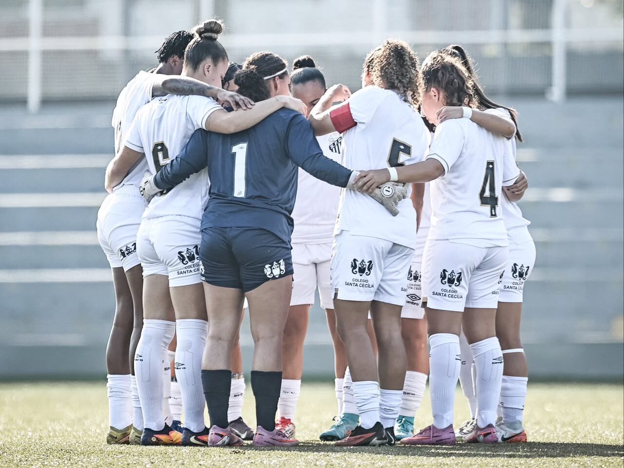 Sereinhas perdem clássico no Paulistão F Sub-20. (Foto: Reinaldo Campos/Santos FC)