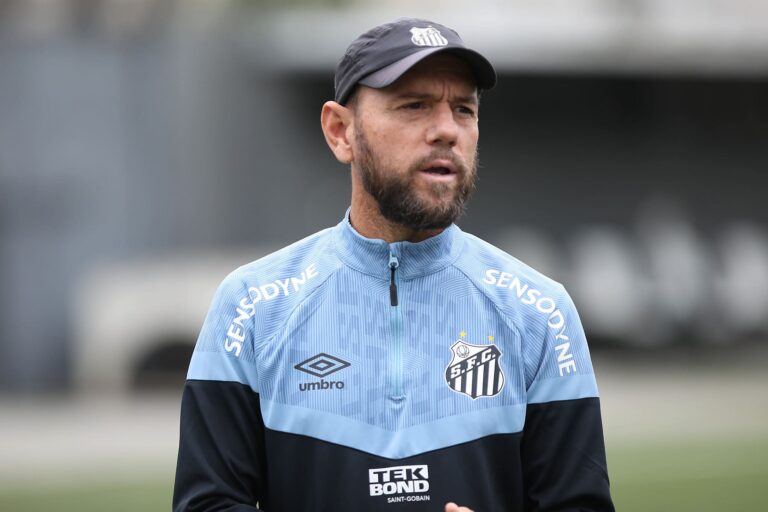 Kleiton Lima, ex-técnico do Santos (Foto: Pedro Erensto Guerra Azevedo/Santos FC)