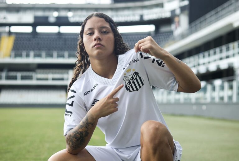 Evelin é uma das principais promessas da base do Santos (Foto: Raul Baretta/ Santos FC)