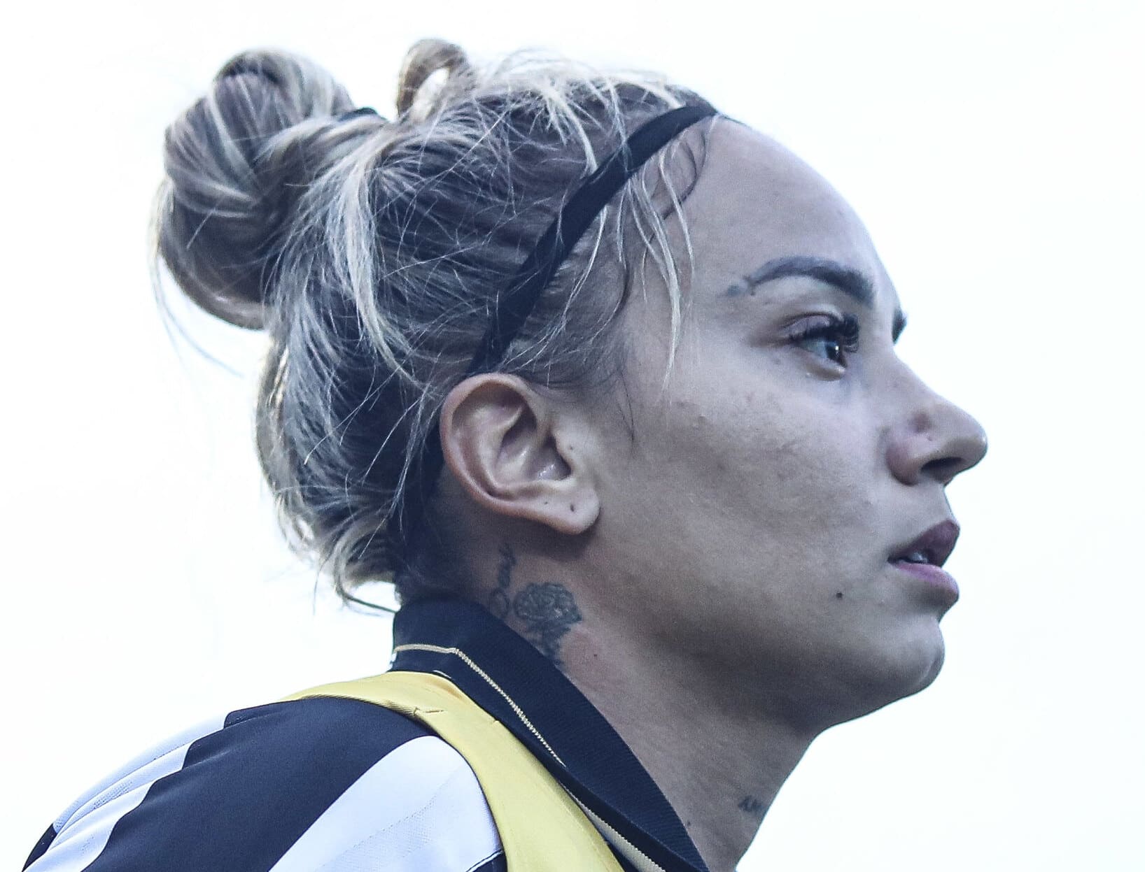 Thaisinha, meia-atacante do Santos, sofreu uma lesão muscular de grau 1A na panturrilha (Foto: Reinaldo Campos/Santos FC)