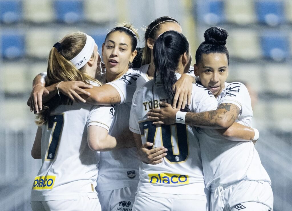 Jogadoras do Santos terão período de descanso antes da retomada dos trabalhos para o Paulistão F (Reinaldo Campos/Santos FC)