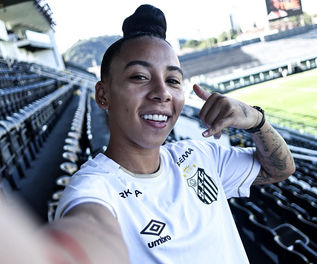Wendy Candelo é regularizada no BID. (Foto: Reinaldo Campos/ Santos FC)