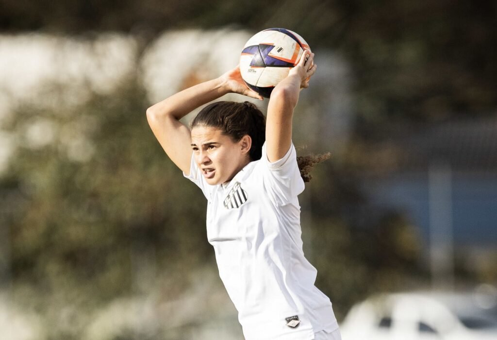 Kailany Nogueira, do Santos, passa por cirurgia de fasciotomia (Foto: Reinaldo Campos/Santos FC)