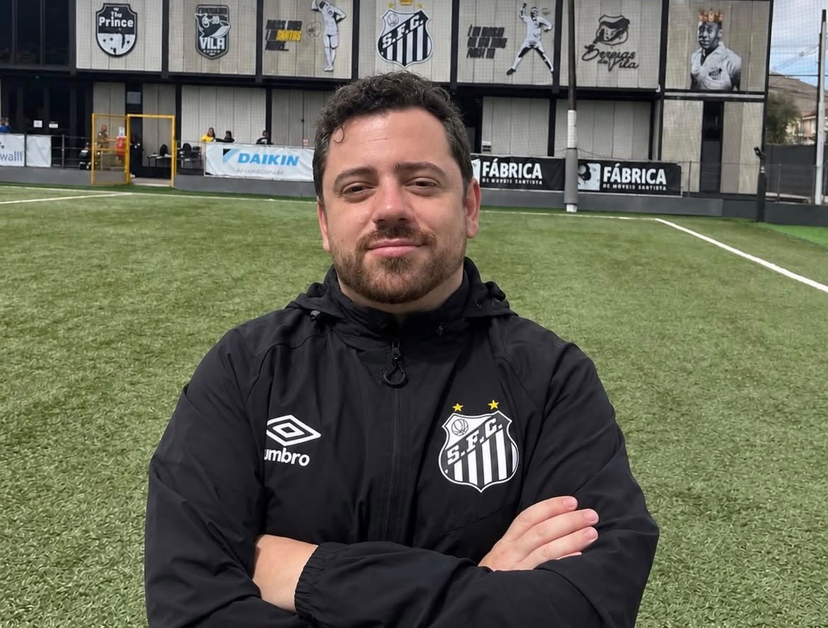 Caio Cortez chega ao Santos para trabalhar como analista de desempenho da equipe profissional (Foto: Reprodução)